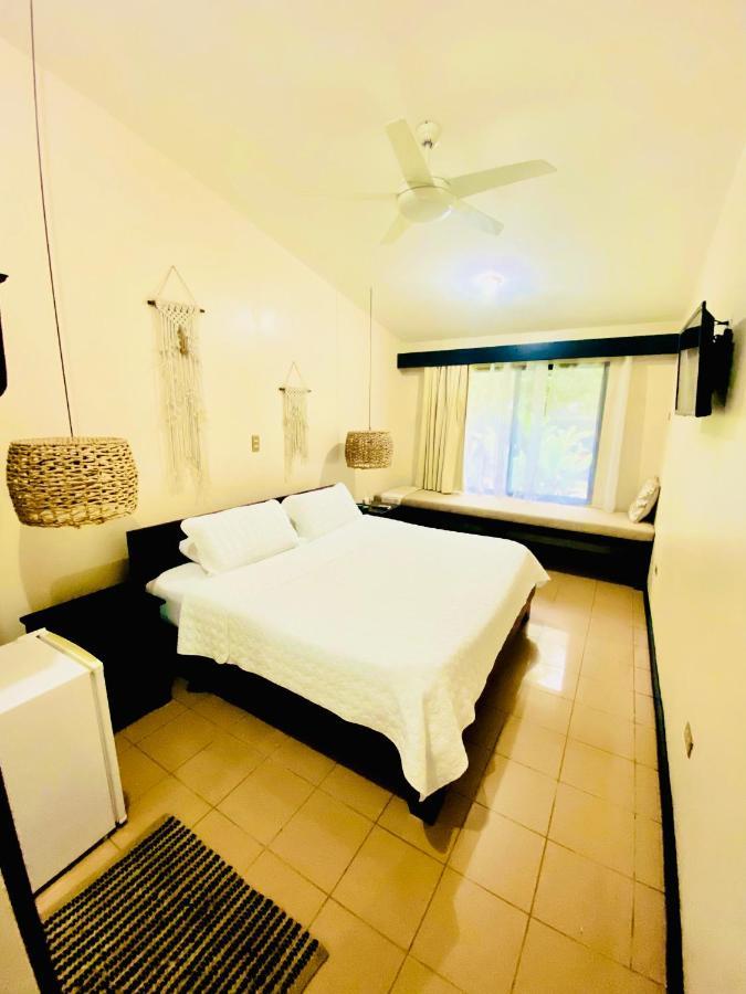 Hotel Mango Airport Río Segundo Buitenkant foto